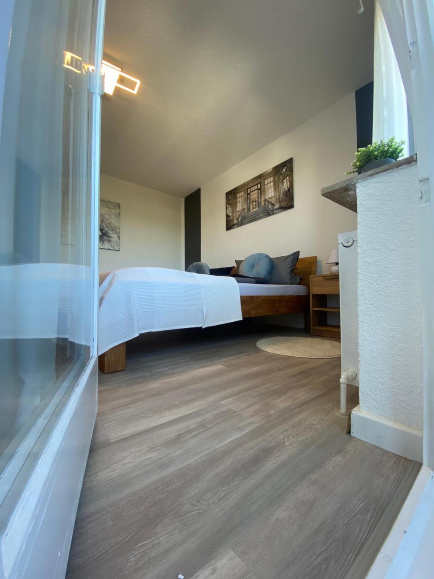 Apartment- Metzingen Metzingen  Eksteriør billede